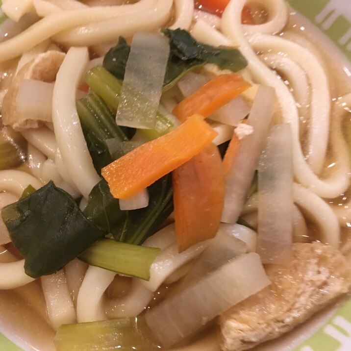 小松菜と大根と人参と油揚げのうどん